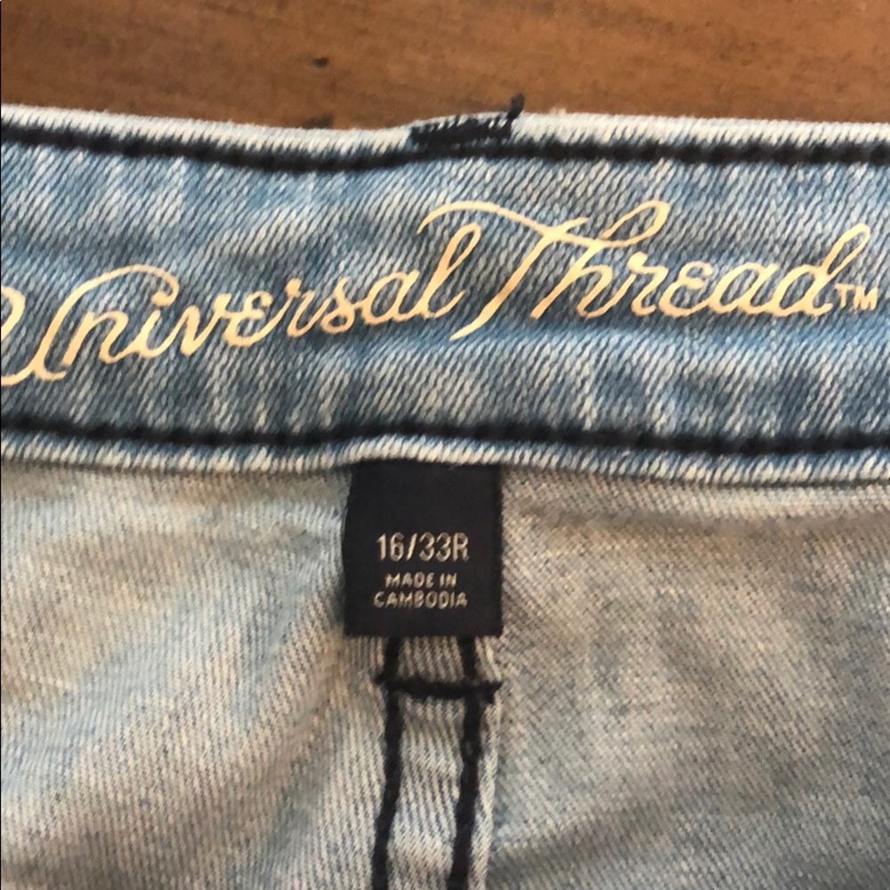 Embroidered Jeans! - Picture 4 of 6